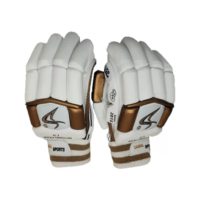 DS D 1.0 White/Gold Batting Gloves Youth