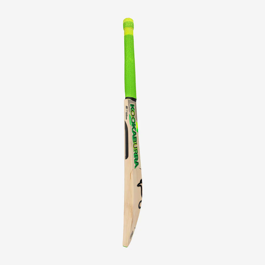 Kookaburra Kahuna Lite Cricket Bat sweet spot area approx 210mm from toe

