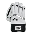 New Balance 8i Wicket Keeping Gloves