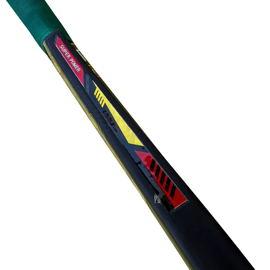 Detailed look at the top handle knob and grip wrapping on the Cricketer Point 7T7T Gold Edition Hard Tennis Bat.