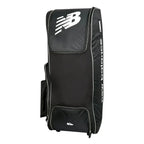 New Balance TC 8i Cricket Set