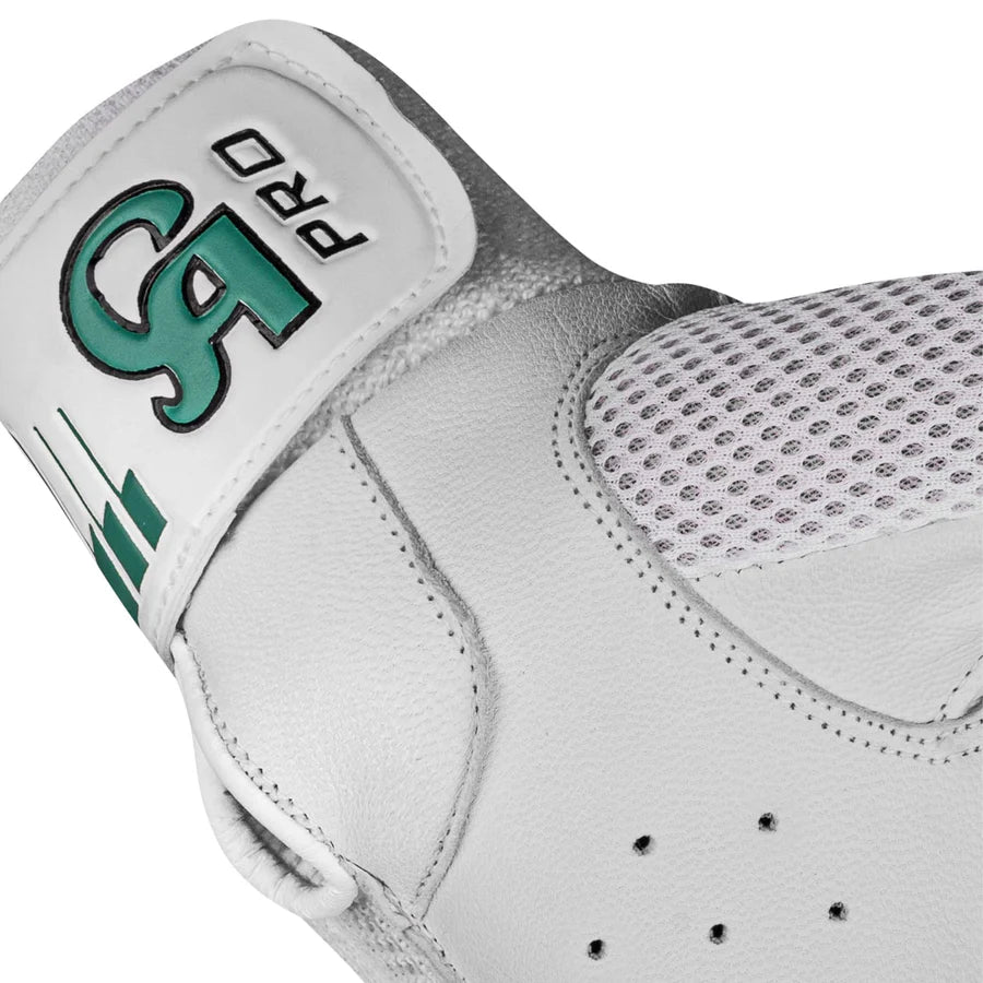Lightweight high-density foam blocks on CA Pro 10000 gloves