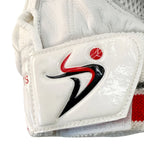 Flexible joint design of DS 1.1 L.E professional batting gloves