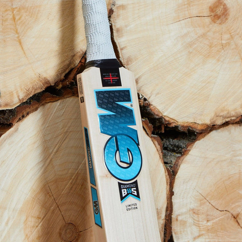 Gunn And Moore Diamond 909 Cricket Bat