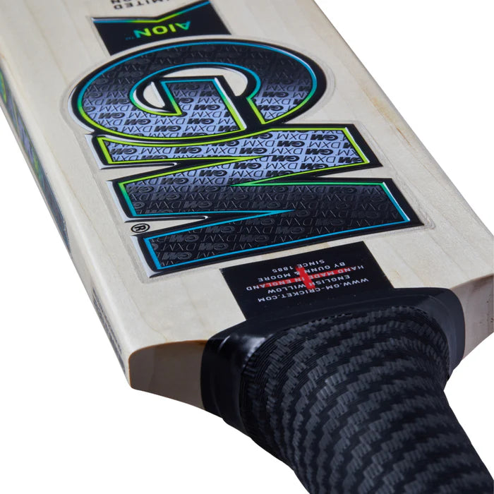 Gunn & Moore Aion DXM Signature Cricket Bat