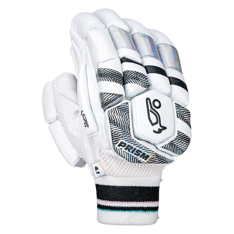 Close up of the genuine leather palm and Max Flo ventilation on the cricket gloves.