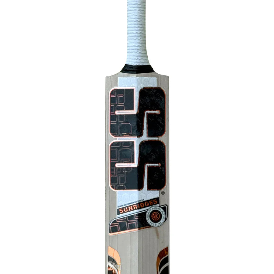 SS Master 7000 Cricket-Schläger aus englischer Weide