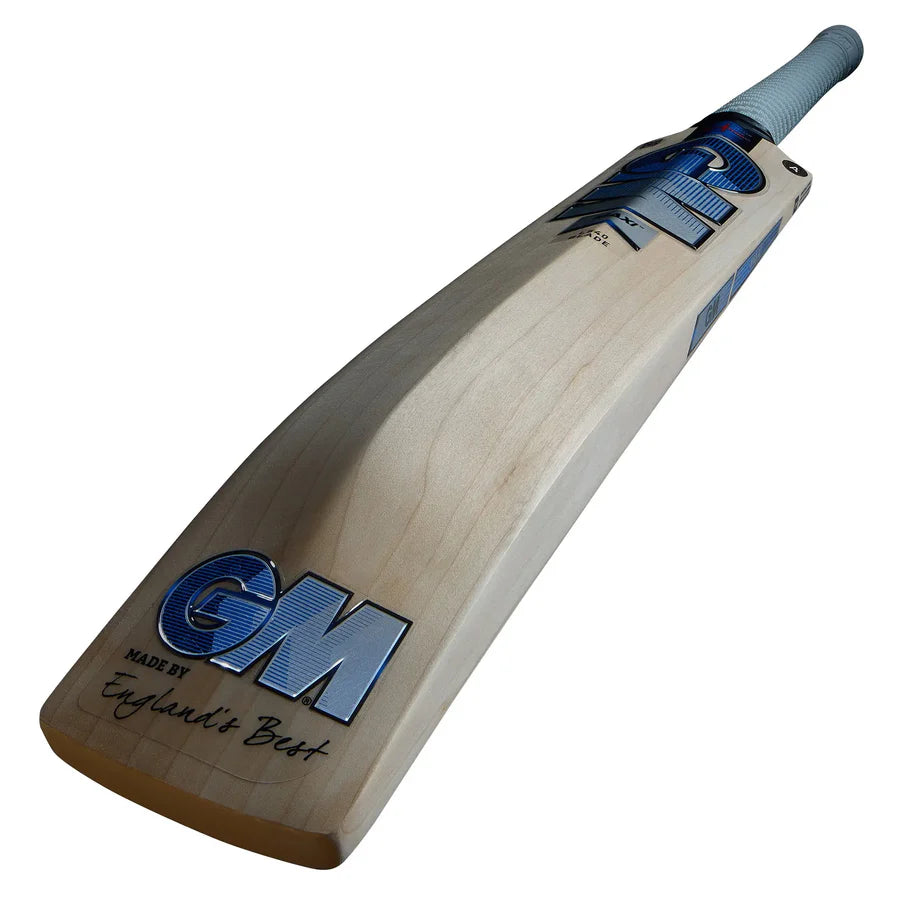 Gunn & Moore Maxi Signature English Willow Cricket Bat