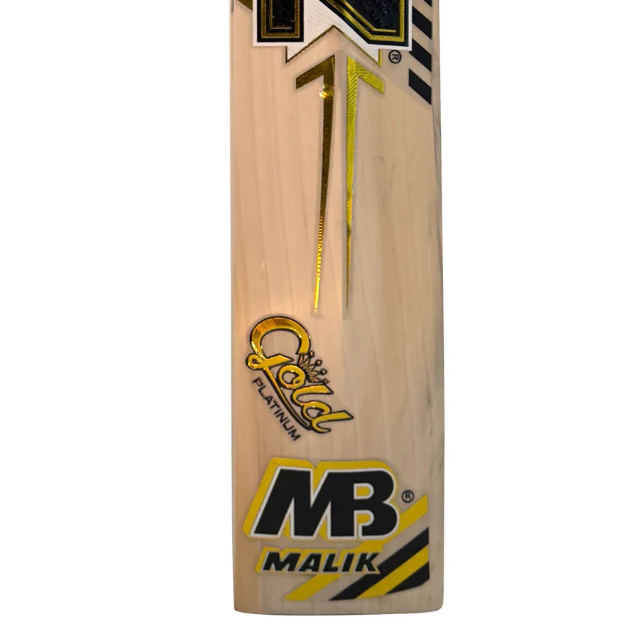 Bottom view of the clean, traditional toe construction on the MB Malik Grade 1 English Willow bat.