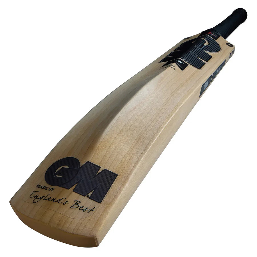 Gunn & Moore Noir 606 English Willow Cricket Bat