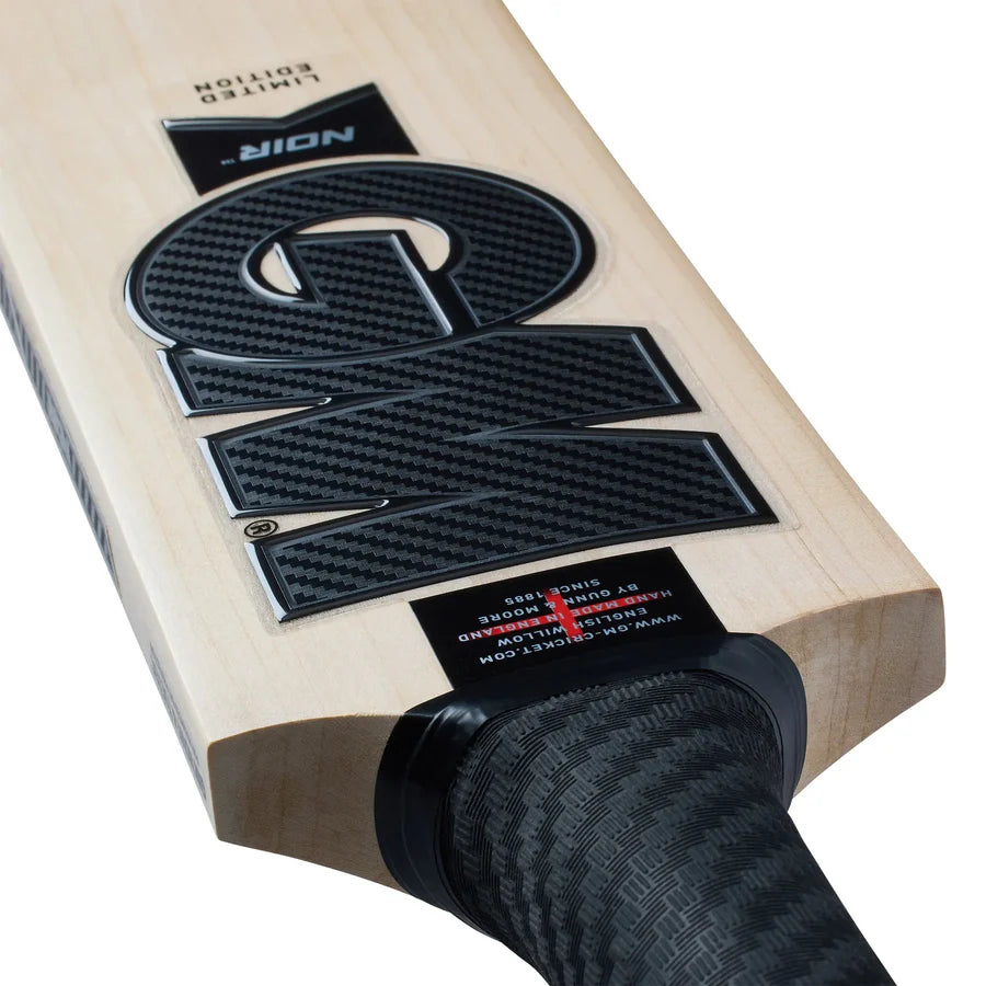 Gunn & Moore Noir 808 English Willow Cricket Bat