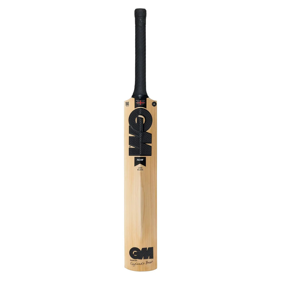 Full profile of GM Noir Signature bat showing traditional L555 blade length
