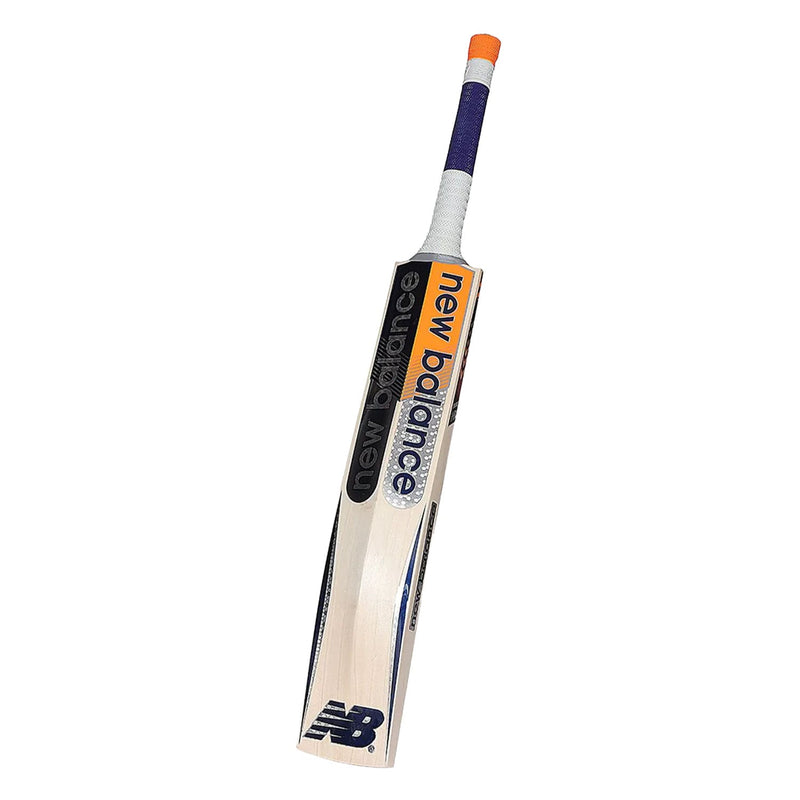 New Balance Dc Pro +  Cricket Bat