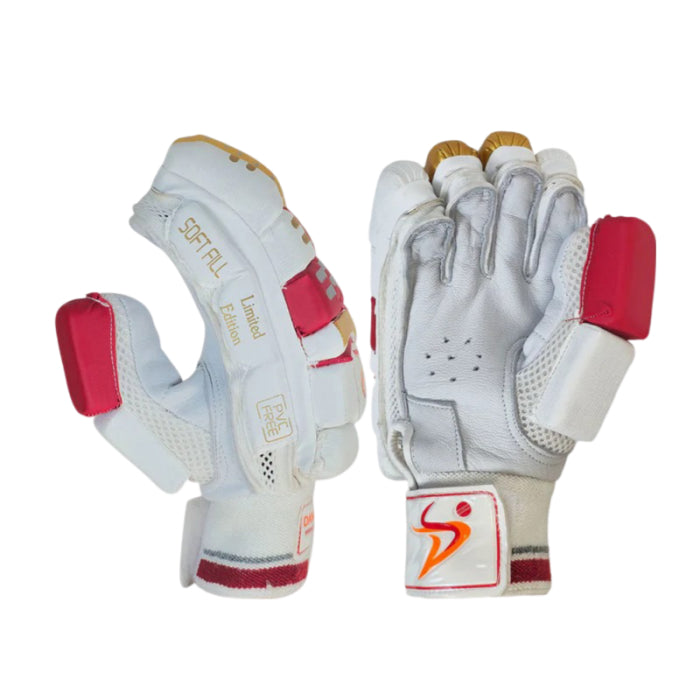 Ds Red/Gld Cricket Batting Gloves