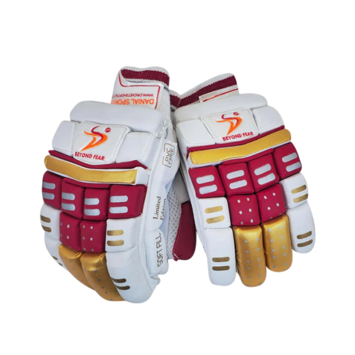 Ds Red/Gld Cricket Batting Gloves