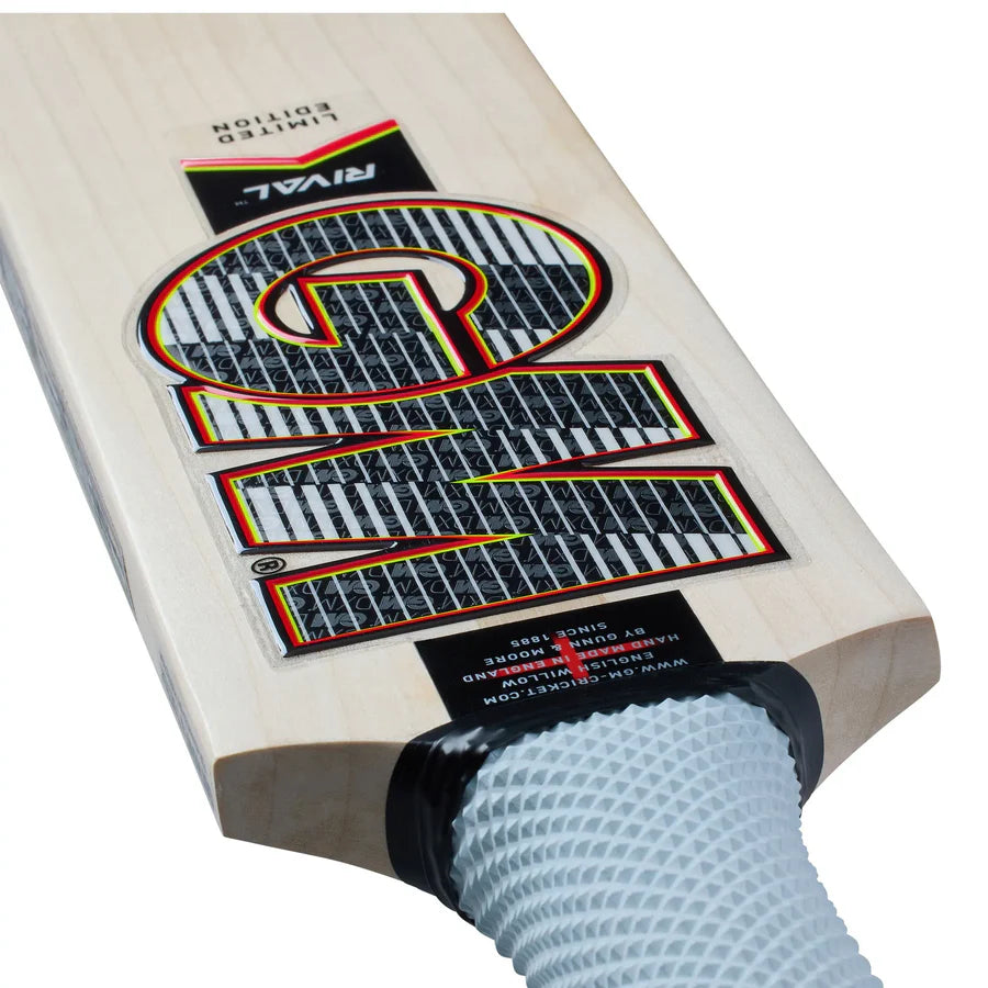 Gunn & Moore Rival Signature English Willow Cricket Bat