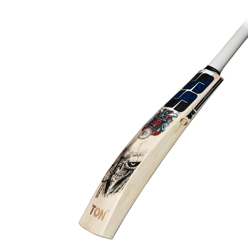 Grade 3 English Willow SS Devils Blue bat weighing 1150g
