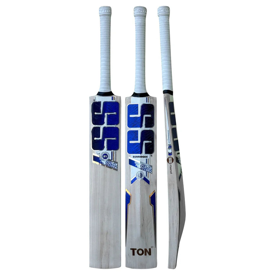 Front view of the SS Sky 360 Junior English Willow Bat by Cricketer Point highlighting the clean full profile design.