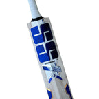 Detailed close-up of the textured rubber grip wrapping the round handle of the SS Sky 360 Junior English Willow Bat.
