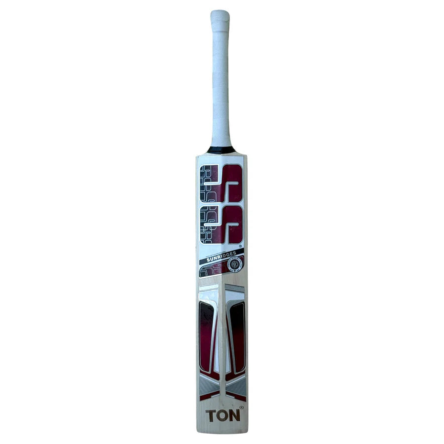 Close-up of the specially designed scale grip on the SS Tiger English Willow Cricket Bat handle for enhanced control.