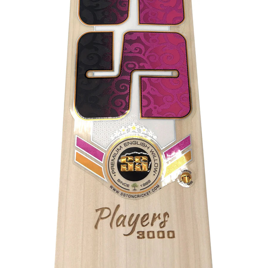 Detailed close-up of the thick, 40mm+ edge profile on the SS TON Player 3000 heavy-hitting bat.