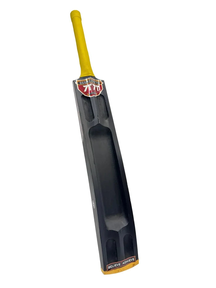 7T7T One Side Hero Edition Red Tennis Bat