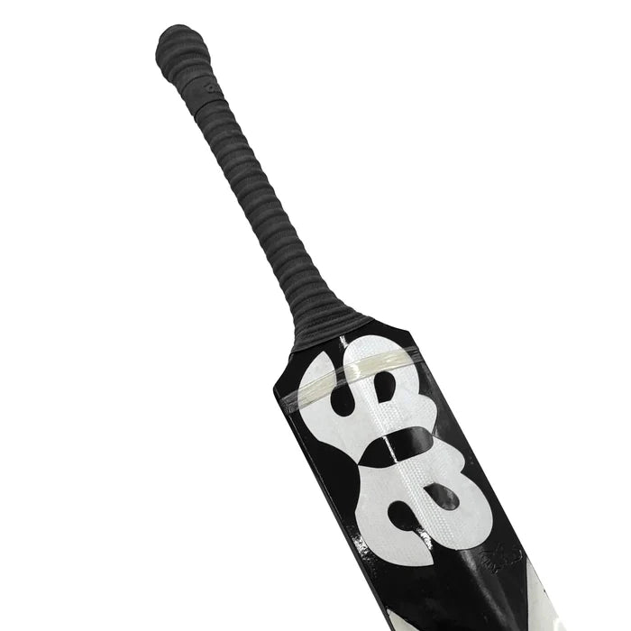 AA Victory cricket bat handle and grip detail