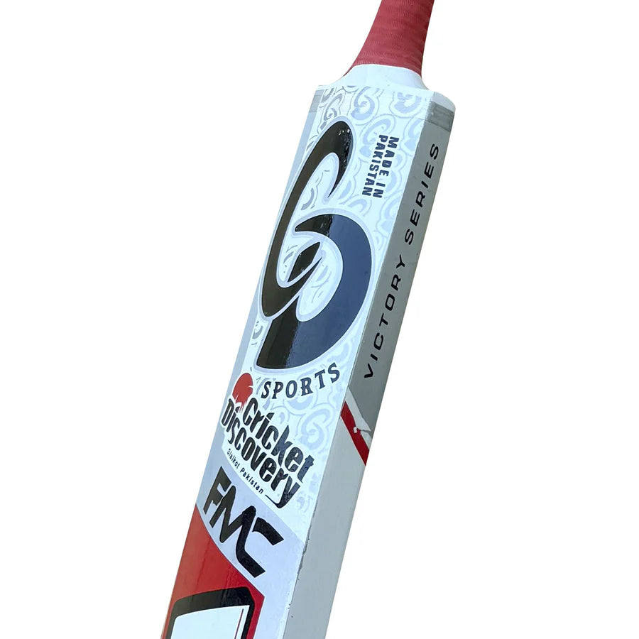 Sharp view of the upper handle connection and protective binding on the CD & WS FMC Victory Tape Ball Bat.