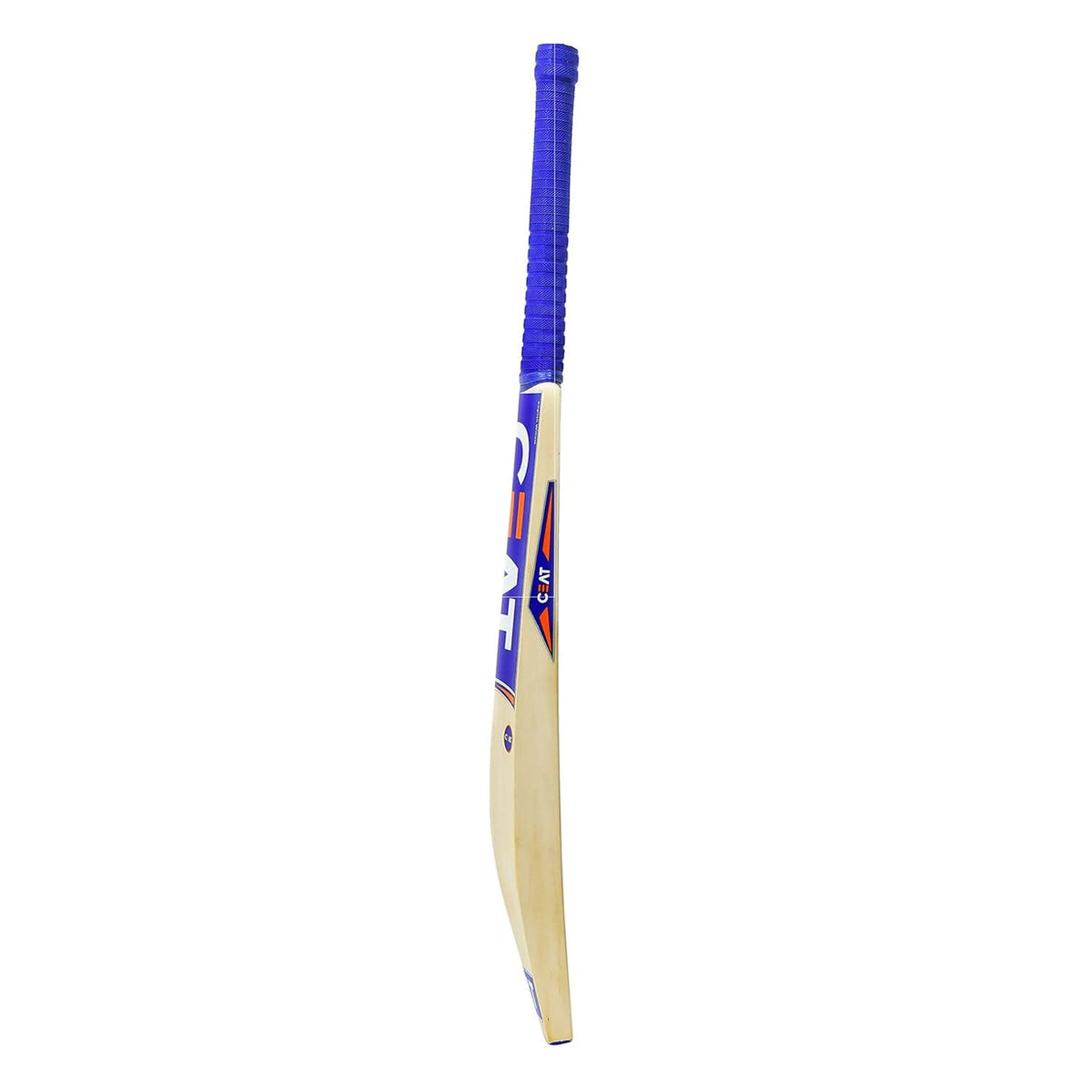  Side profile of Secura Drive cricket bat highlighting traditional shape