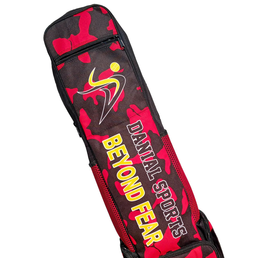 Reinforced stitching on DS 1.0 Cricket Bat Cover for long-lasting durability.
