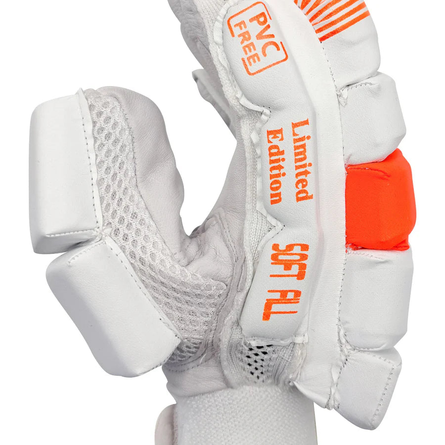DS 1.1 L.E Batting Gloves White/Orange Cricket Batting Equipment – view 4