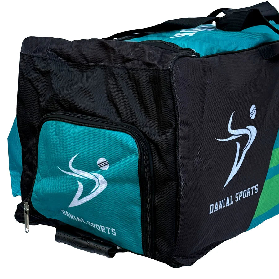 DS 1.1 Player Edition Wheelie Cricket Bag BLK/GREEN – view 12