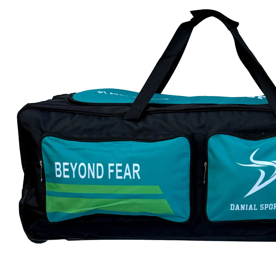 DS 1.1 Player Edition Wheelie Cricket Bag BLK/GREEN – view 3
