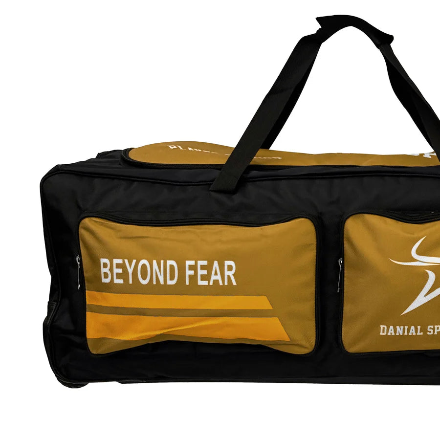 DS 1.1 Player Edition Wheelie Cricket Bag YLW/BLK – view 3