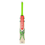 Close-up of semi-oval handle with white TRACTION PRO grip on Gray Nicolls Ventus 1.3 4 Star Cricket Bat.