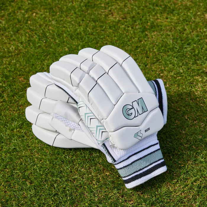 Gunn & Moore 505 Batting Cricket Gloves – view 3