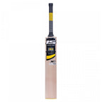 Ihsan Lynx X1 English Willow Cricket Bat handle close-up