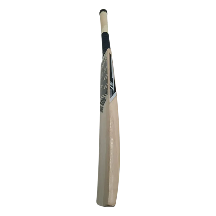 MB Malik UMZ English Willow cricket bat with powerful mid-to-low sweet spot