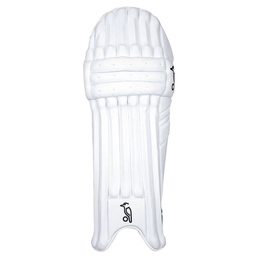 Detail of Lycra and cotton bolster lining inside Kookaburra Prism 4.1 batting pads.

