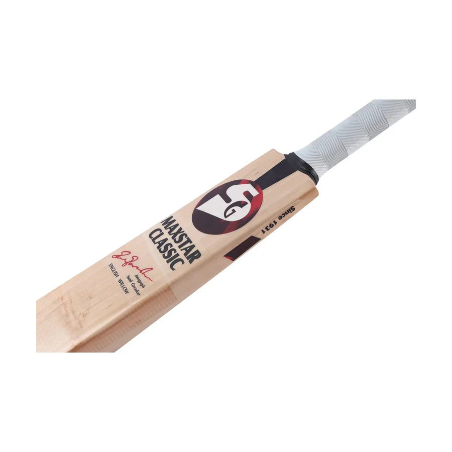 SG Maxstar Classic English Willow bat face showing clean profile.
