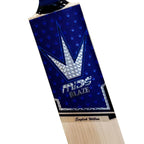Close-up of the Mids Blaze bat's blade showing Grade 3 English willow grains.