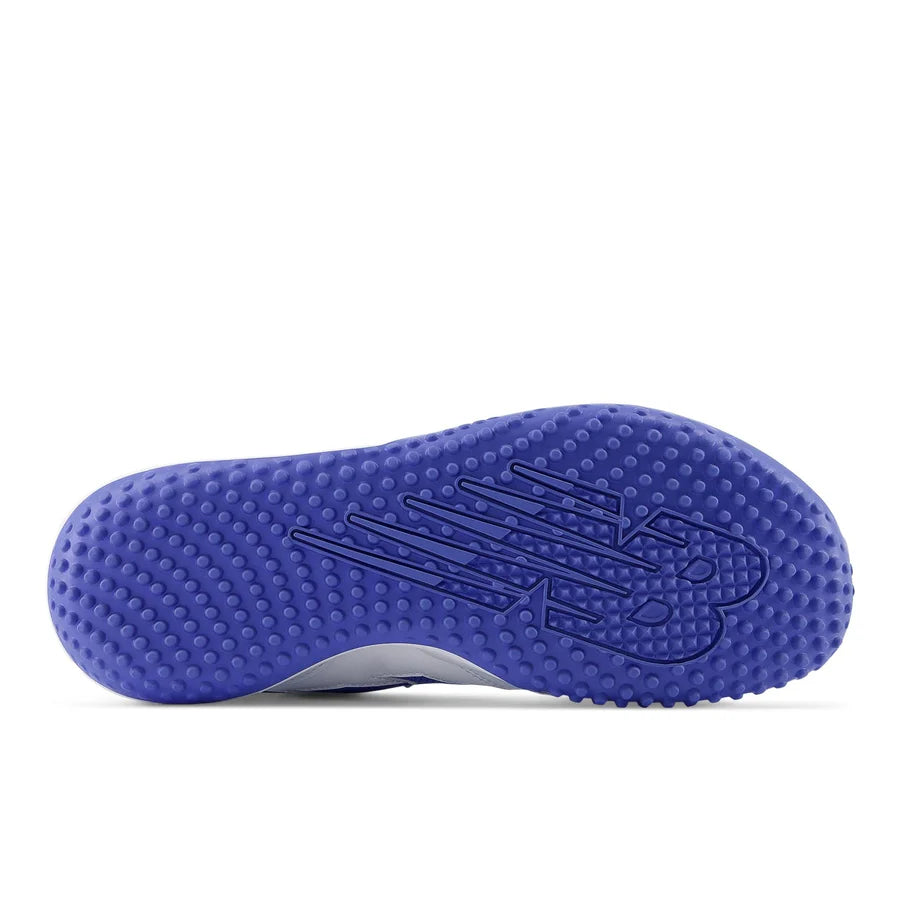 displaying outer side panel structure of New Balance CK 4020 R5 Cricket Shoes showing the sleek mid-sole lines.