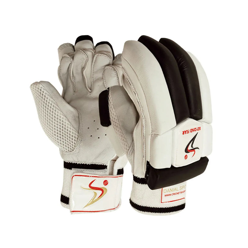 DS Black / White 1.0 Batting Gloves junior