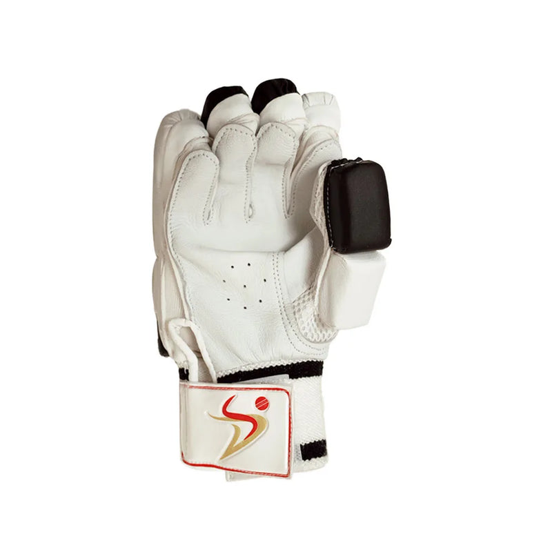 DS Black / White 1.0 Batting Gloves junior