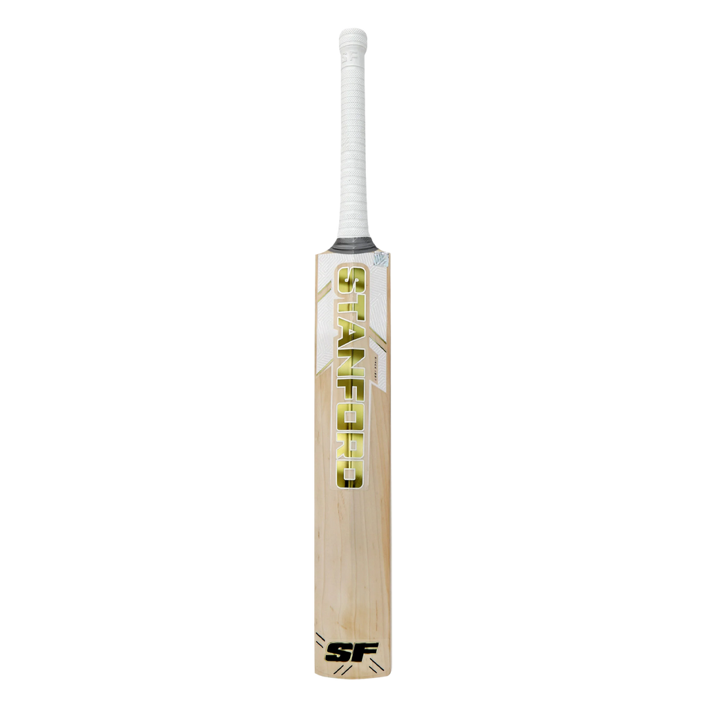  Bottom view showing the reinforced toe of the English willow cricket bat.

