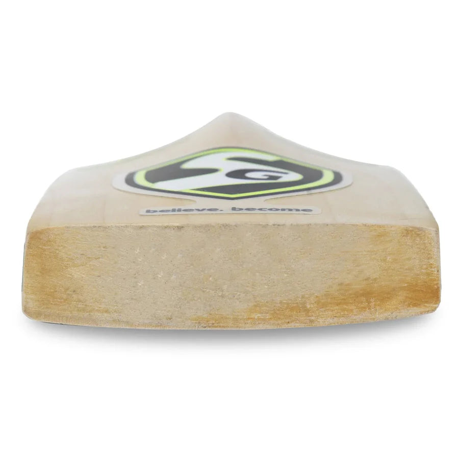 SG Sierra 250 Cricket Bat showcasing its mid/low sweet spot and pronounced edges.
